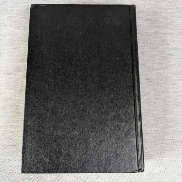 Robert Ludlum: The Bourne Identity- Jason Bourne #1 (Hardbound) - Picture 3 of 6